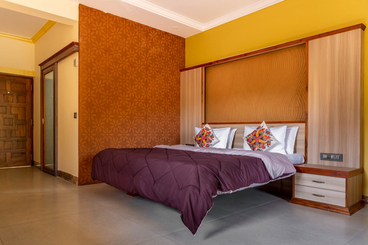 rooms-jm-vista-suites-best-hotel-in-siolim-goa